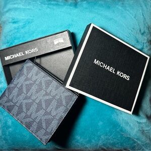 Michael Kors Jet Set Men’s Fold Wallet Navy Card Holder